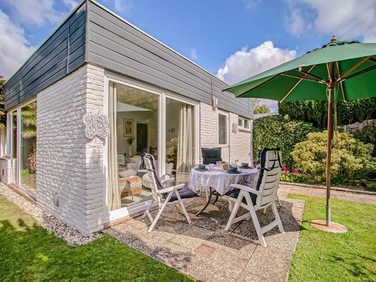 Lovely Bungalow In Noordwijkerhout With Garden Екстер'єр фото
