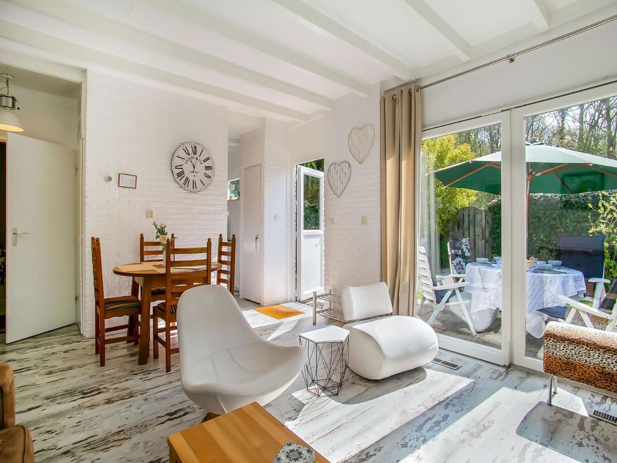 Lovely Bungalow In Noordwijkerhout With Garden Екстер'єр фото